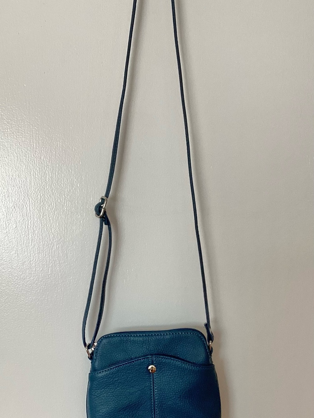 Cal-Wyn Teal Leather Crossbody Bag with Adjustable Strap
